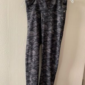 Fabletics camo leggings